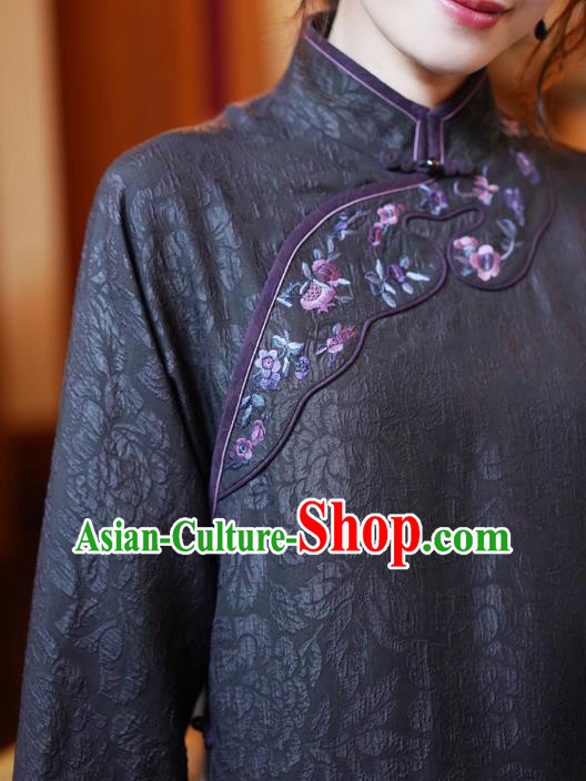 China National Female Embroidered Dark Purple Cheongsam Classical Silk Qipao Dress China National Female Embroidered Dark Purple Cheongsam Classical Silk Qipao Dress