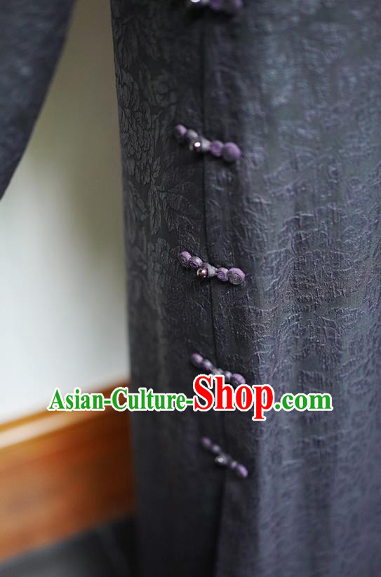 China National Female Embroidered Dark Purple Cheongsam Classical Silk Qipao Dress China National Female Embroidered Dark Purple Cheongsam Classical Silk Qipao Dress