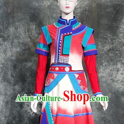 Chinese Qiang Nationality Woman Wedding Costumes Yunnan Ethnic Minority Stage Performance Red Dress and Hair Accessories