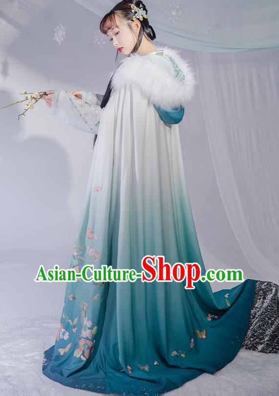 China Ancient Noble Infanta Cape Clothing Traditional Ming Dynasty Princess Embroidered Blue Silk Cloak China Ancient Noble Infanta Cape Clothing Traditional Ming Dynasty Princess Embroidered Blue Silk Cloak