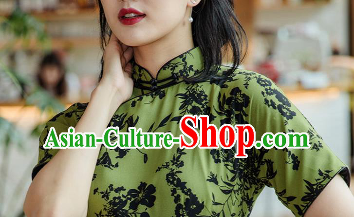 Republic of China Shanghai Beauty Classical Cheongsam Costume Traditional Printing Green Chiffon Qipao Dress Republic of China Shanghai Beauty Classical Cheongsam Costume Traditional Printing Green Chiffon Qipao Dress