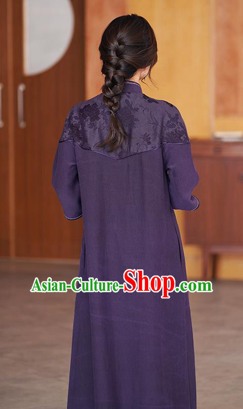 China Traditional Tang Suit Purple Silk Dust Coat National Gambiered Guangdong Gauze Outer Garment China Traditional Tang Suit Purple Silk Dust Coat National Gambiered Guangdong Gauze Outer Garment