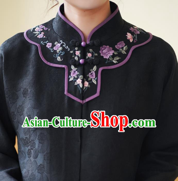 China National Embroidered Upper Outer Garment Traditional Tang Suit Black Silk Jacket China National Embroidered Upper Outer Garment Traditional Tang Suit Black Silk Jacket