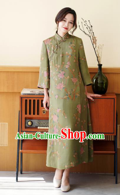 Republic of China Classical Green Silk Qipao Dress Traditional Hand Painting Flowers Cheongsam Clothing Republic of China Classical Green Silk Qipao Dress Traditional Hand Painting Flowers Cheongsam Clothing