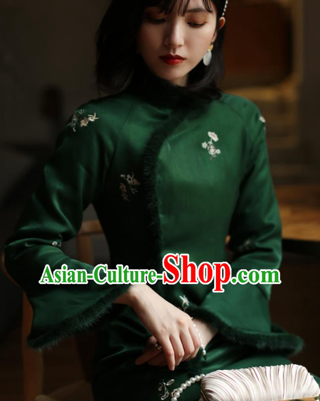 China Winter Cotton Wadded Cheongsam Costume Traditional Shanghai Green Silk Qipao Dress China Winter Cotton Wadded Cheongsam Costume Traditional Shanghai Green Silk Qipao Dress