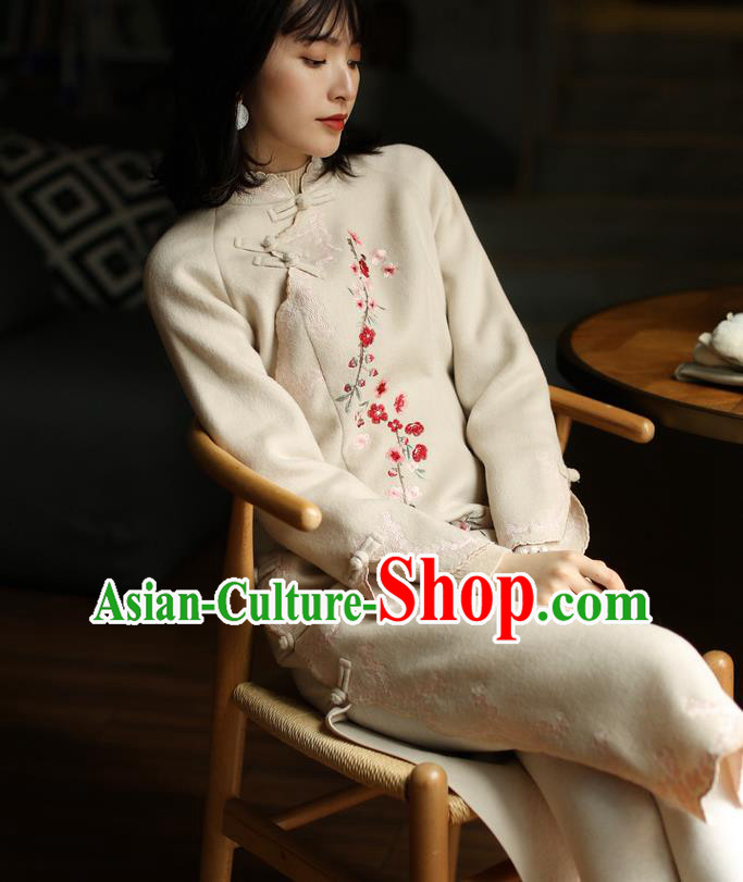 China Winter Embroidered Beige Woolen Cheongsam Costume Traditional Young Woman Stand Collar Qipao Dress China Winter Embroidered Beige Woolen Cheongsam Costume Traditional Young Woman Stand Collar Qipao Dress