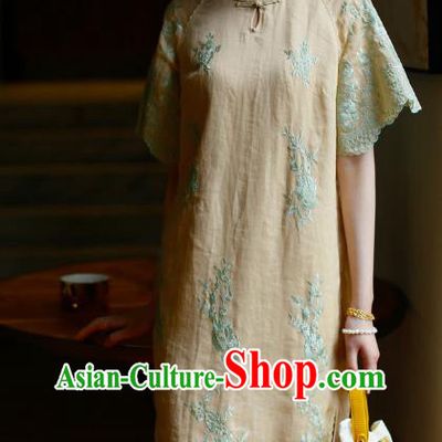 China Classical Light Yellow Ramine Cheongsam Costume Traditional Young Woman Embroidered Qipao Dress