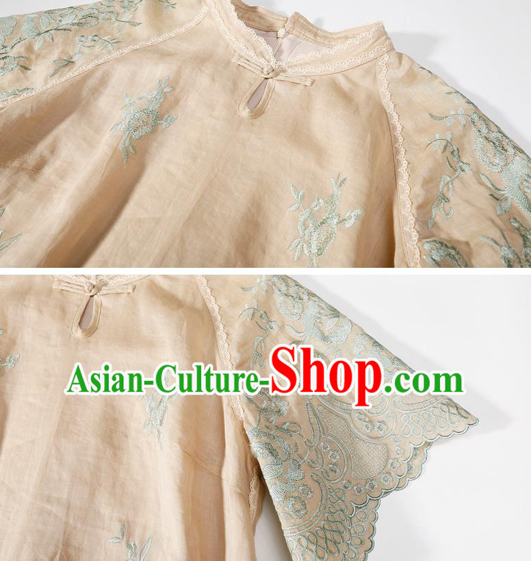China Classical Light Yellow Ramine Cheongsam Costume Traditional Young Woman Embroidered Qipao Dress China Classical Light Yellow Ramine Cheongsam Costume Traditional Young Woman Embroidered Qipao Dress