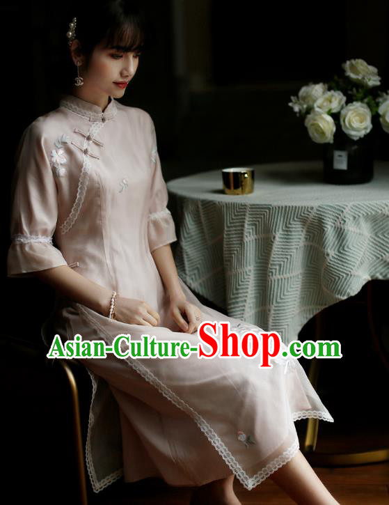 China Young Lady Classical Cheongsam Costume Traditional Embroidered Pink Silk Qipao Dress China Young Lady Classical Cheongsam Costume Traditional Embroidered Pink Silk Qipao Dress