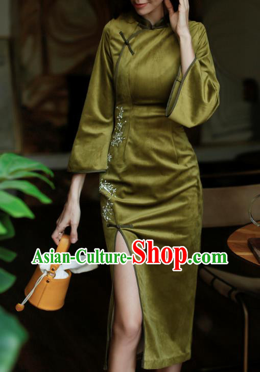 China Classical Dance Cheongsam Costume Traditional Young Lady Green Pleuche Qipao Dress China Classical Dance Cheongsam Costume Traditional Young Lady Green Pleuche Qipao Dress