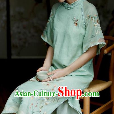 China Classical Embroidered Green Cheongsam Costume Traditional Young Lady Qipao Dress