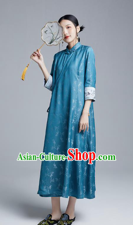 China Classical Embroidered Silk Cheongsam Costume Traditional Young Lady Blue Brocade Qipao Dress China Classical Embroidered Silk Cheongsam Costume Traditional Young Lady Blue Brocade Qipao Dress