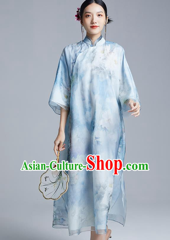 China Classical Loose Cheongsam Costume Traditional Young Lady Printing Peony Blue Organdy Qipao Dress China Classical Loose Cheongsam Costume Traditional Young Lady Printing Peony Blue Organdy Qipao Dress