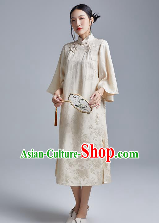China Classical Brocade Cheongsam Costume Traditional Young Lady Beige Silk Qipao Dress China Classical Brocade Cheongsam Costume Traditional Young Lady Beige Silk Qipao Dress