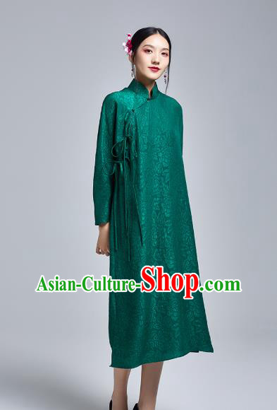 China Classical Silk Cheongsam Costume Traditional Young Lady Deep Green Brocade Qipao Dress China Classical Silk Cheongsam Costume Traditional Young Lady Deep Green Brocade Qipao Dress