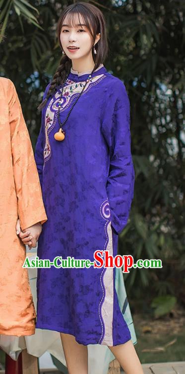 China Traditional Young Lady Slant Opening Qipao Dress Classical Embroidered Purple Cheongsam China Traditional Young Lady Slant Opening Qipao Dress Classical Embroidered Purple Cheongsam