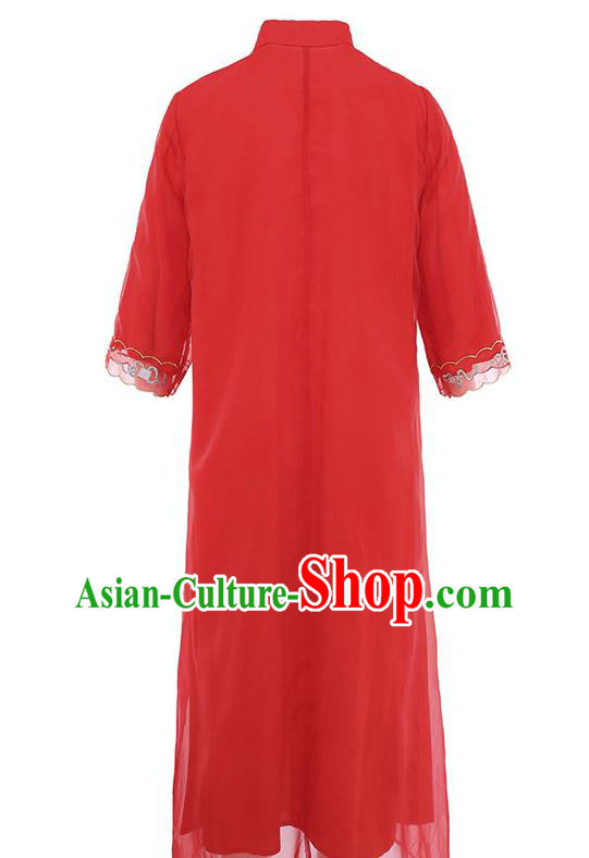 China Classical Embroidered Red Organdy Cheongsam Tang Suit Qipao Dress Traditional Young Woman Costume China Classical Embroidered Red Organdy Cheongsam Tang Suit Qipao Dress Traditional Young Woman Costume