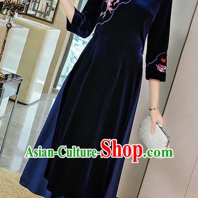 China Traditional Embroidered Plum Blossom Cheongsam Costume Tang Suit Deep Blue Velvet Qipao Dress