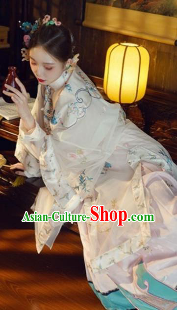 China Traditional Qing Dynasty Court Woman Costumes Ancient Imperial Concubine Embroidered Clothing Complete Set China Traditional Qing Dynasty Court Woman Costumes Ancient Imperial Concubine Embroidered Clothing Complete Set