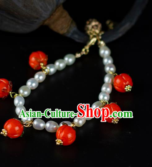 China Classical Red Persimmon Wristlet Accessories Traditional Ming Dynasty Princess Pearls Bracelet China Classical Red Persimmon Wristlet Accessories Traditional Ming Dynasty Princess Pearls Bracelet