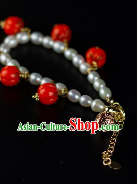China Classical Red Persimmon Wristlet Accessories Traditional Ming Dynasty Princess Pearls Bracelet China Classical Red Persimmon Wristlet Accessories Traditional Ming Dynasty Princess Pearls Bracelet
