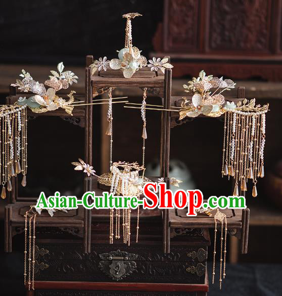 Chinese Classical Bride Hairpins Traditional Wedding Hair Accessories Xiuhe Suit Tassel Hair Comb Chinese Classical Bride Hairpins Traditional Wedding Hair Accessories Xiuhe Suit Tassel Hair Comb