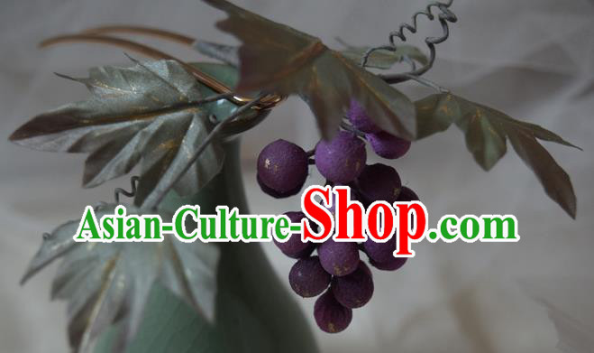 Chinese Handmade Hair Accessories Cheongsam Purple Grape Hairpin Traditional Hanfu Hair Stick Chinese Handmade Hair Accessories Cheongsam Purple Grape Hairpin Traditional Hanfu Hair Stick