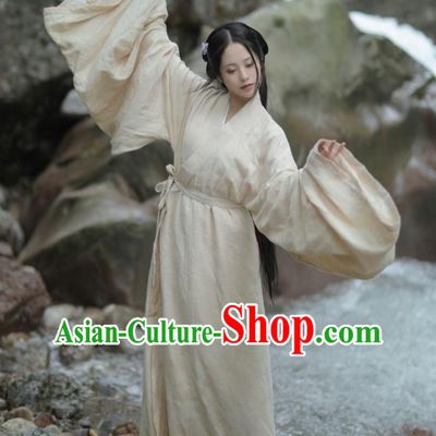 China Ancient Country Woman Beige Hanfu Dress Traditional Jin Dynasty Village Lady Historical Costume
