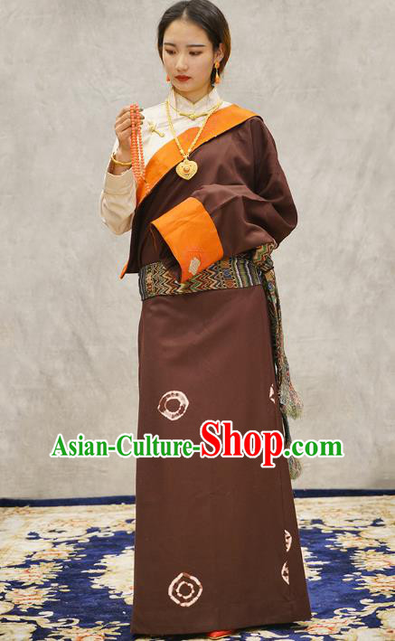China Wine Red Tibetan Robe Ethnic Woman Costume Zang Nationality Clothing China Wine Red Tibetan Robe Ethnic Woman Costume Zang Nationality Clothing