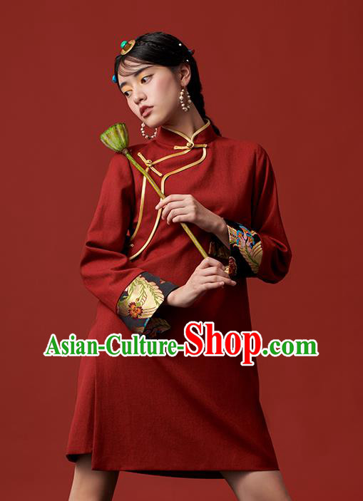 China Zang Nationality Red Dress Clothing Tibetan Ethnic Young Lady Costume China Zang Nationality Red Dress Clothing Tibetan Ethnic Young Lady Costume
