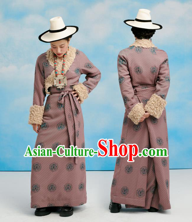 China Zang Nationality Bola Clothing Tibetan Ethnic Woman Winter Costume China Zang Nationality Bola Clothing Tibetan Ethnic Woman Winter Costume
