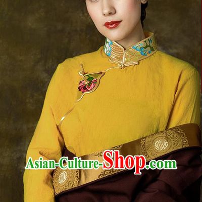 Chinese Tibetan Ethnic Yellow Blouse Zang Nationality Embroidered Shirt Clothing
