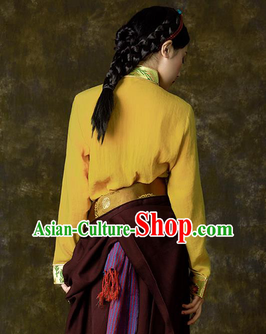 Chinese Tibetan Ethnic Yellow Blouse Zang Nationality Embroidered Shirt Clothing Chinese Tibetan Ethnic Yellow Blouse Zang Nationality Embroidered Shirt Clothing