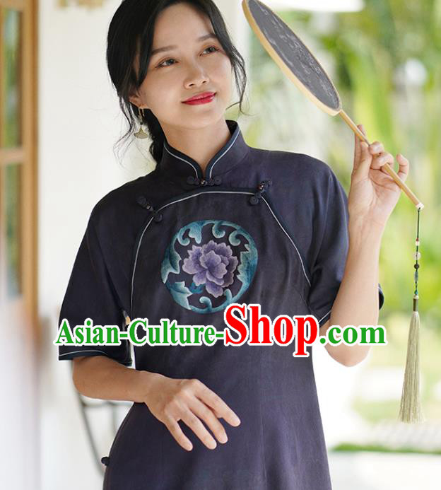 China Classical Cheongsam Dress National Embroidered Peony Purple Silk Qipao Costume China Classical Cheongsam Dress National Embroidered Peony Purple Silk Qipao Costume