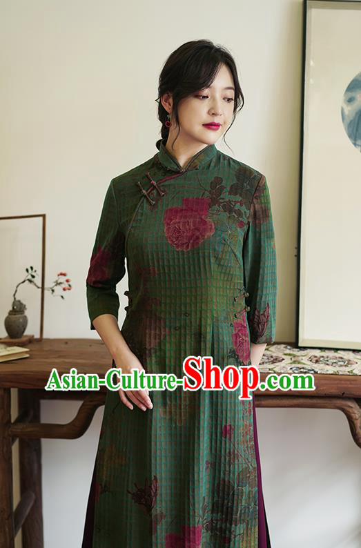 China National Green Silk Cheongsam Classical Printing Peony Butterfly Qipao Dress China National Green Silk Cheongsam Classical Printing Peony Butterfly Qipao Dress