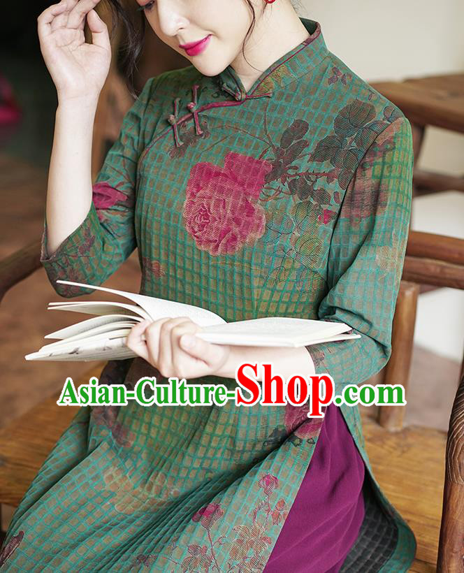 China National Green Silk Cheongsam Classical Printing Peony Butterfly Qipao Dress China National Green Silk Cheongsam Classical Printing Peony Butterfly Qipao Dress