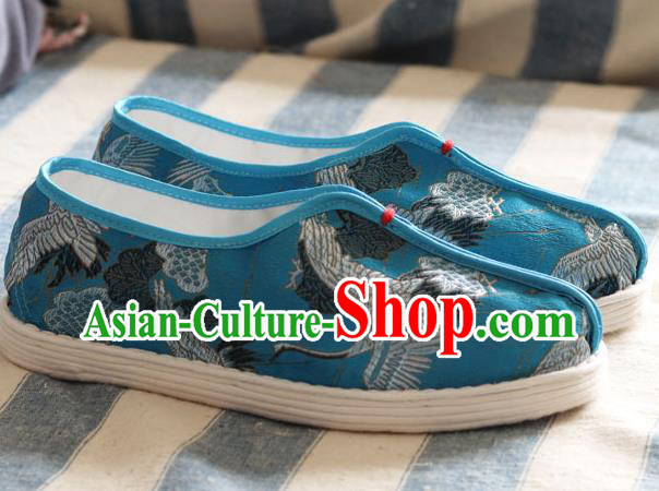 China Handmade Cloth Shoes National Woman Classical Cranes Pattern Blue Shoes China Handmade Cloth Shoes National Woman Classical Cranes Pattern Blue Shoes