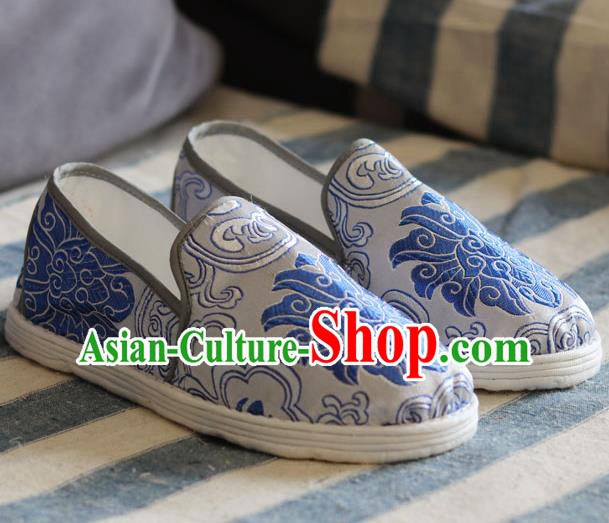 China National Chrysanthemum Pattern Cloth Shoes Handmade Multi Layered Shoes China National Chrysanthemum Pattern Cloth Shoes Handmade Multi Layered Shoes