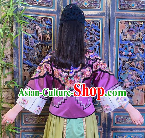 Chinese National Tang Suit Outer Garment Traditional Embroidered Purple Silk Jacket Chinese National Tang Suit Outer Garment Traditional Embroidered Purple Silk Jacket