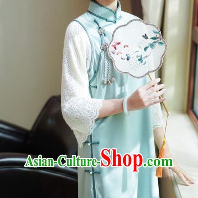 China Traditional Light Green Cheongsam Classical Lace Sleeve Qipao Dress National Clothing