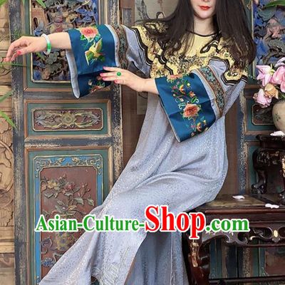 China National Cheongsam Costume Hand Embroidered Grey Silk Qipao Dress