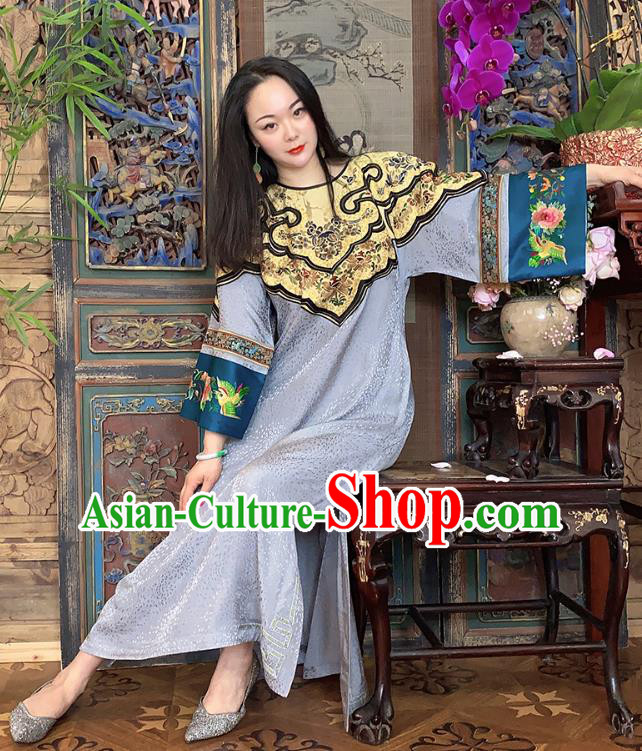 China National Cheongsam Costume Hand Embroidered Grey Silk Qipao Dress China National Cheongsam Costume Hand Embroidered Grey Silk Qipao Dress