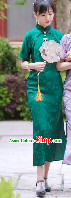 China Classical Dance Cheongsam Clothing Traditional Young Lady Green Silk Qipao Dress China Classical Dance Cheongsam Clothing Traditional Young Lady Green Silk Qipao Dress