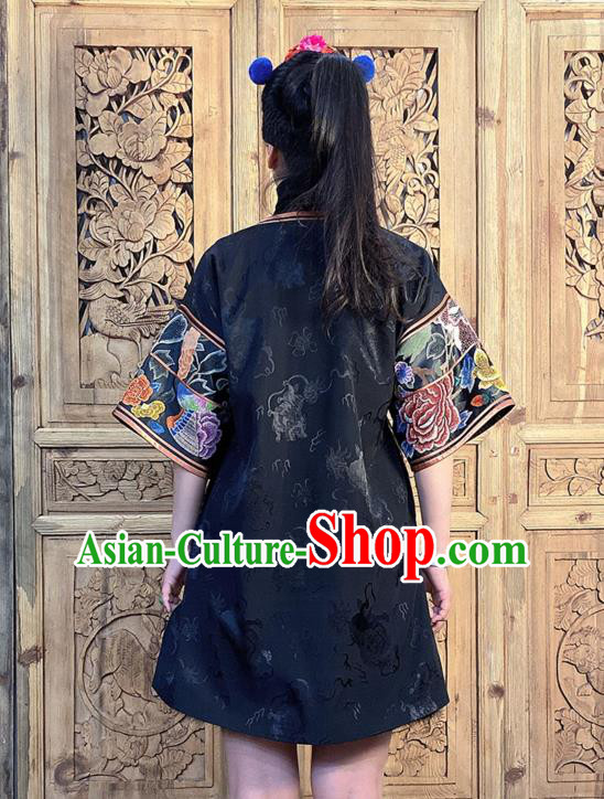 China National Embroidered Costume Hand Embroidered Peony Flowers Black Silk Dress China National Embroidered Costume Hand Embroidered Peony Flowers Black Silk Dress