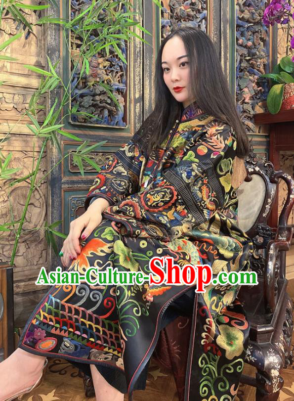 Chinese Embroidered Black Silk Dust Coat Traditional Long Gown Women Outer Garment Clothing Chinese Embroidered Black Silk Dust Coat Traditional Long Gown Women Outer Garment Clothing