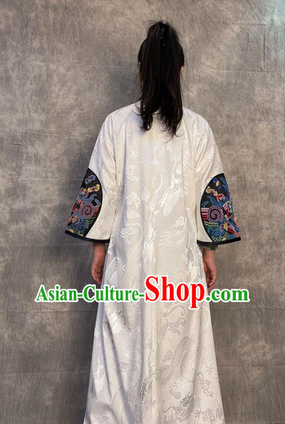 Chinese Outer Garment Long Gown Embroidered White Silk Coat Traditional Women Clothing Chinese Outer Garment Long Gown Embroidered White Silk Coat Traditional Women Clothing
