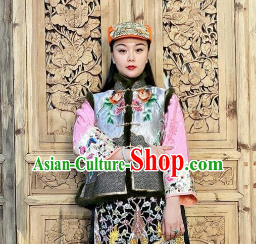 Chinese Traditional Winter Clothing Embroidered Vest Grey Silk Waistcoat Chinese Traditional Winter Clothing Embroidered Vest Grey Silk Waistcoat