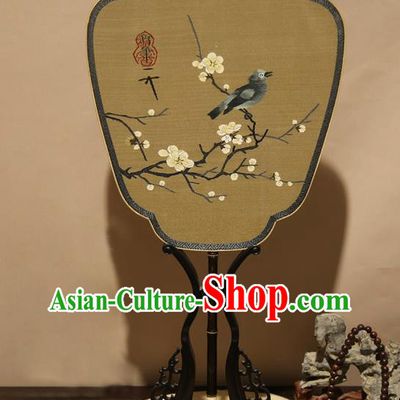 China Classical Plum Blossom Pattern Ginger Silk Fan Handmade Suzhou Craft Fan Traditional Palace Fan