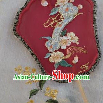 China Traditional Wedding Red Silk Fan Handmade Embroidered Ruyi Palace Fan Classical Hanfu Fan