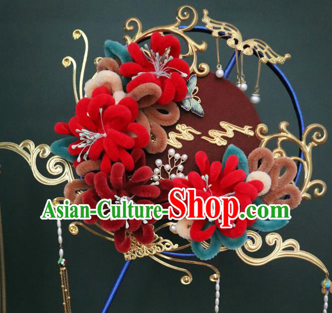 China Traditional Wedding Velvet Chrysanthemum Fan Handmade Golden Tassel Palace Fan Classical Bride Fan China Traditional Wedding Velvet Chrysanthemum Fan Handmade Golden Tassel Palace Fan Classical Bride Fan